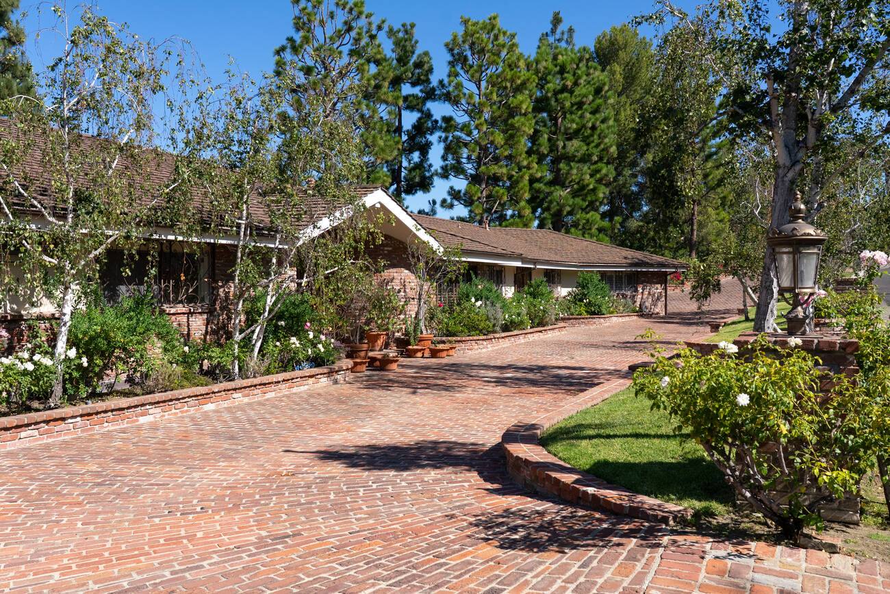 16172 Royal Oak Road