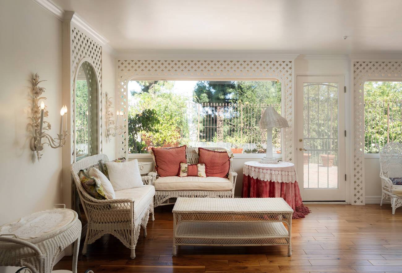 16172 Royal Oak Road — sun room